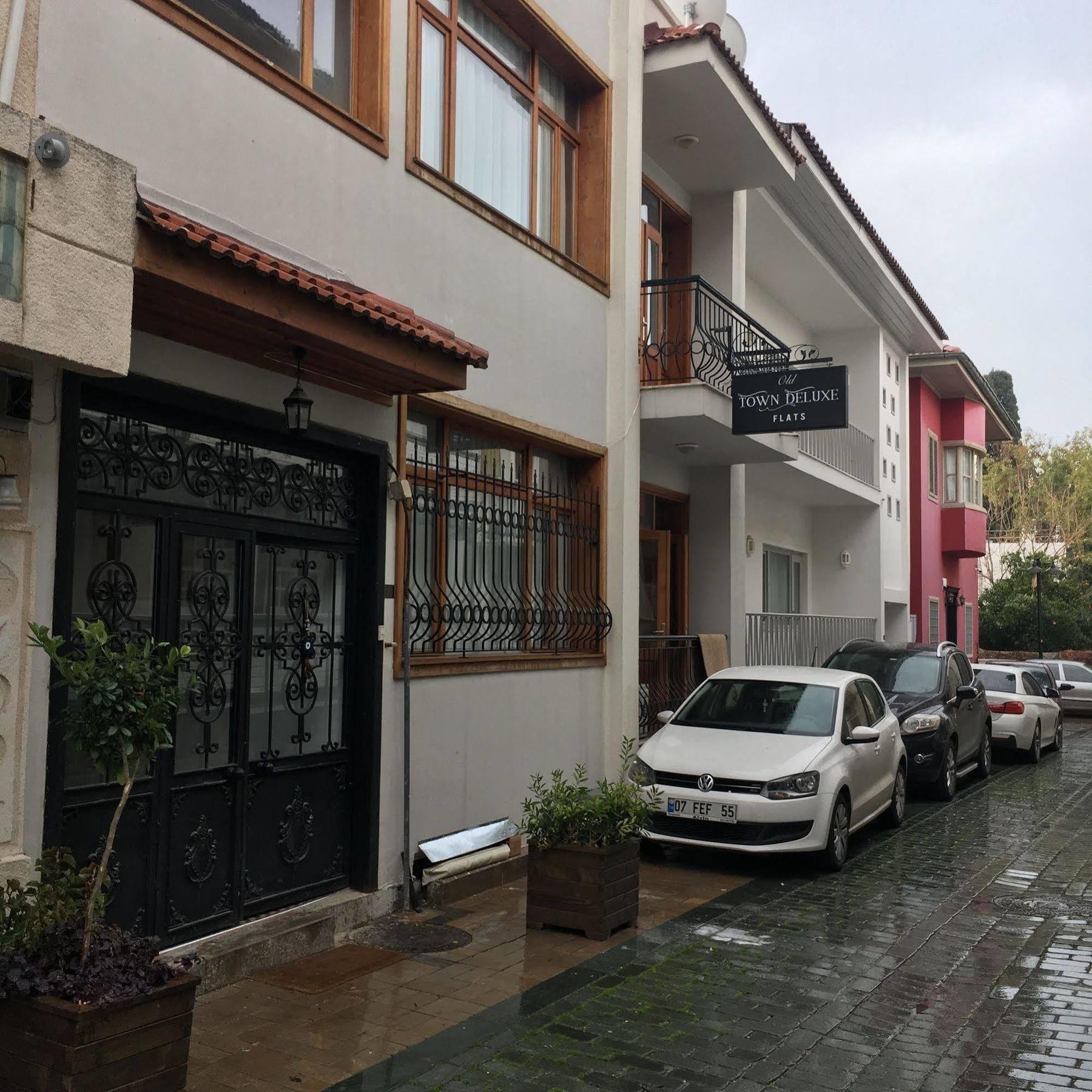 Aparthotel Old Town Deluxe Flats Antalya Zewnętrze zdjęcie